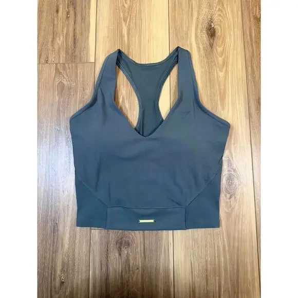 NWOT! Gymshark Women's Whitney Crop Tank in Eucalyptus Size Medium - Picture 2 of 7